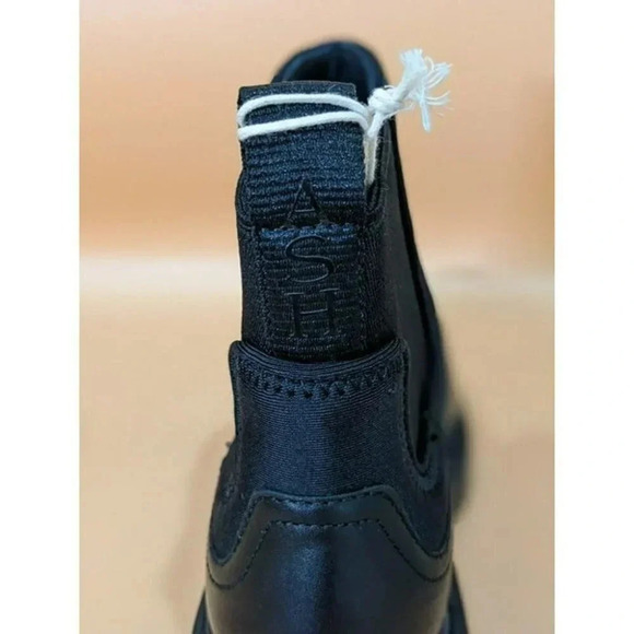 ASH Metro Women Black Color Leather Chelsea Ankle Boot Size 35 M - Picture 8 of 9